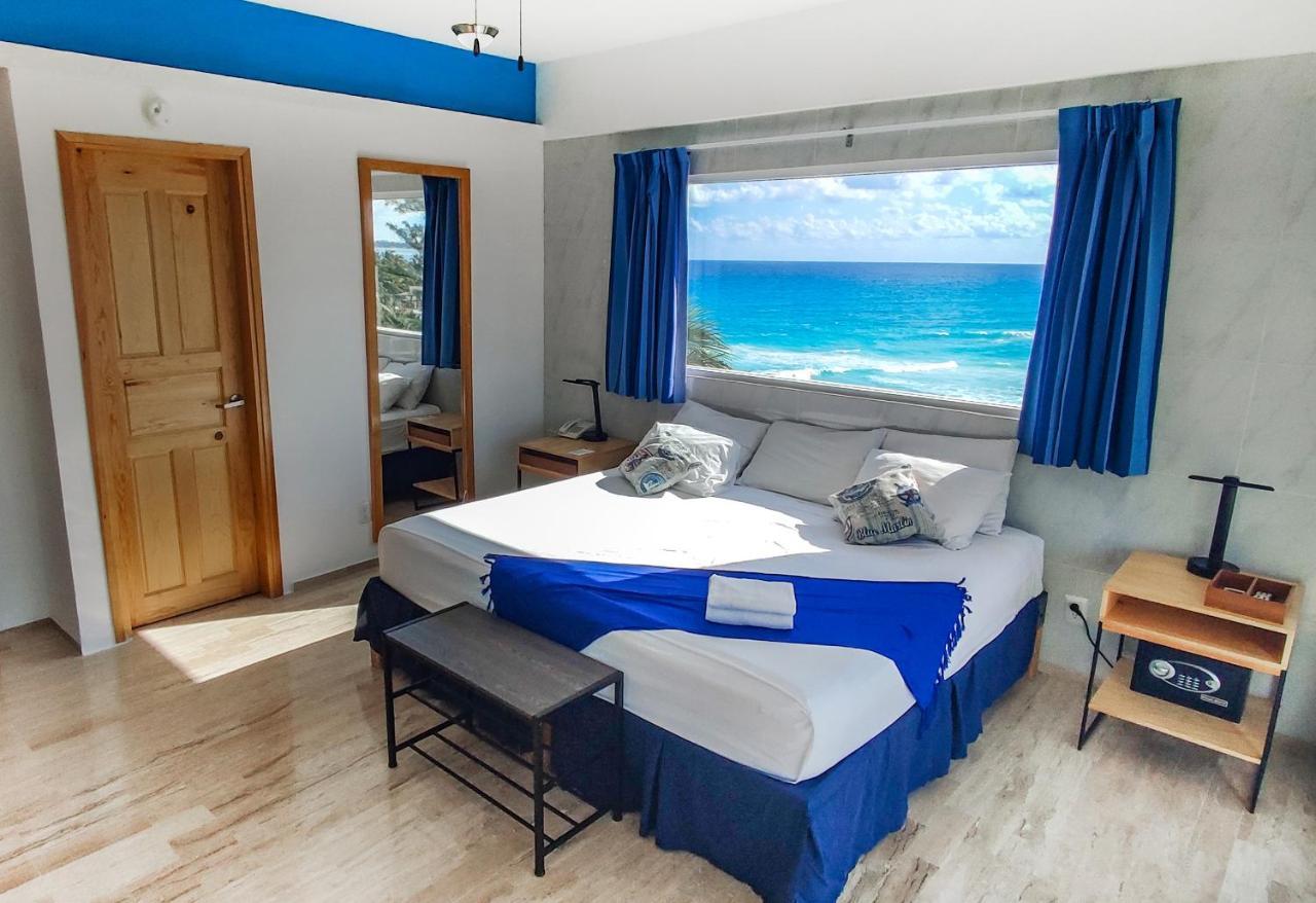 Paradise Beachfront & Nightlife Heart Cancún Pokoj fotografie