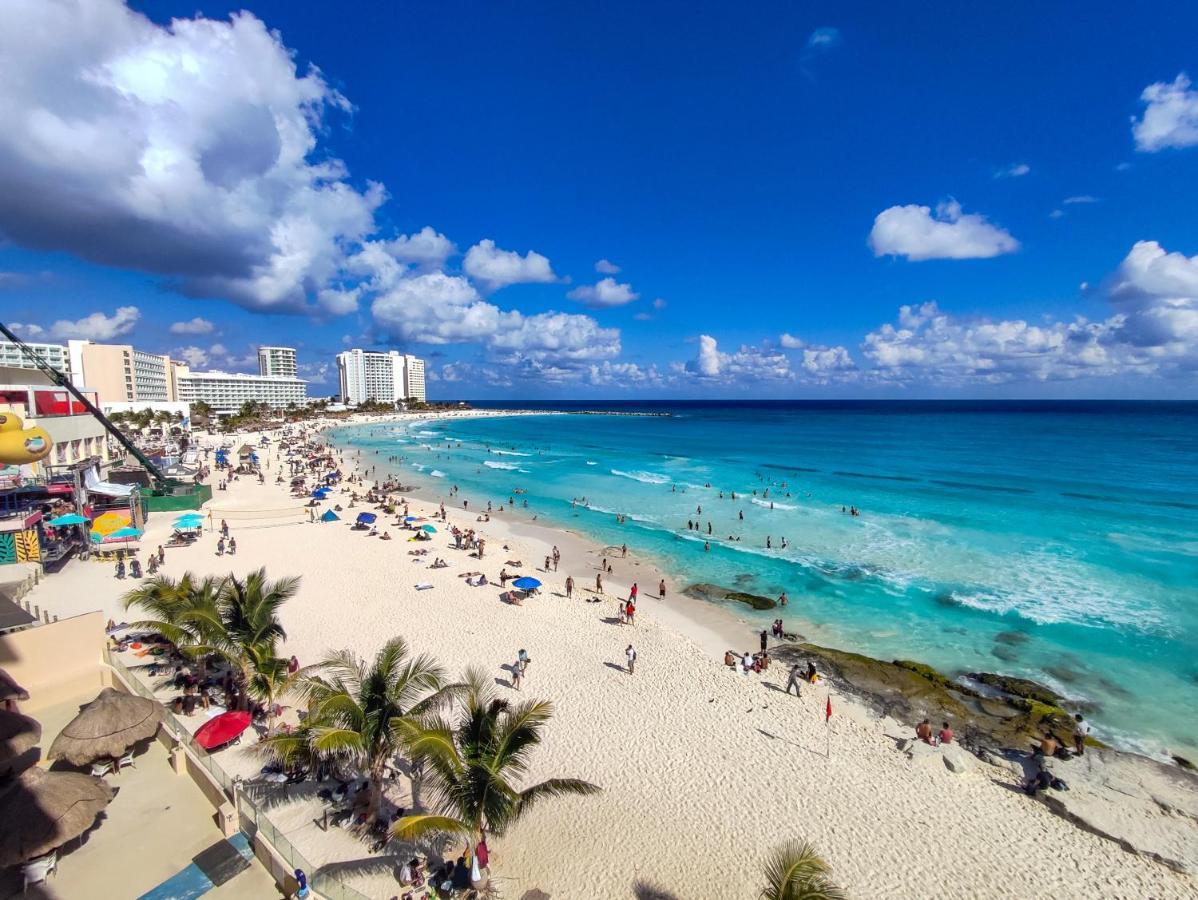 Paradise Beachfront & Nightlife Heart Cancún Exteriér fotografie