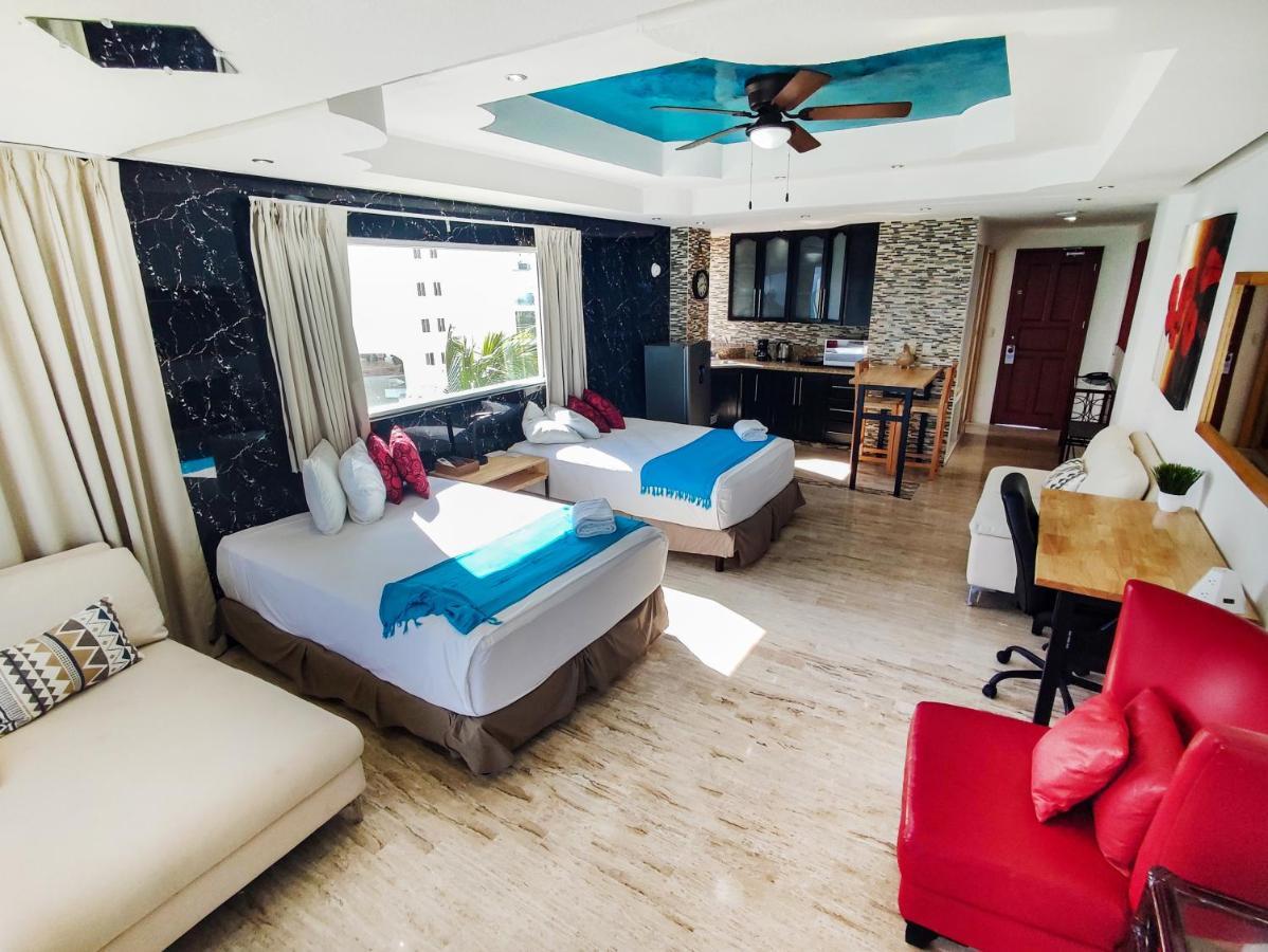 Paradise Beachfront & Nightlife Heart Cancún Exteriér fotografie