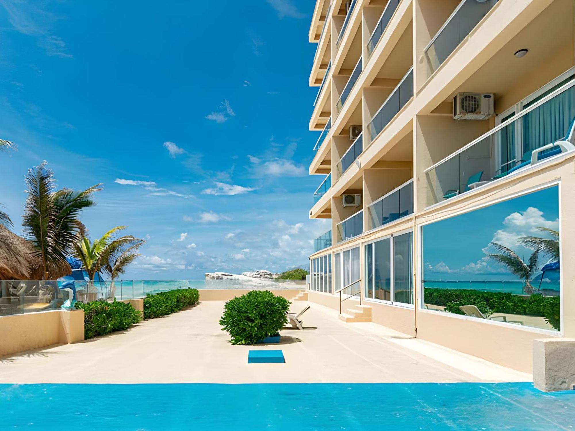 Paradise Beachfront & Nightlife Heart Cancún Exteriér fotografie
